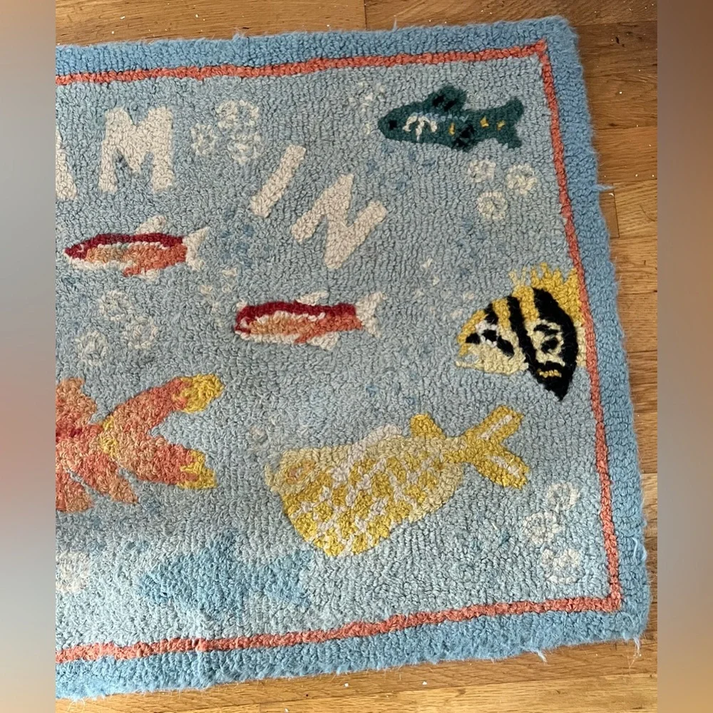 Chandler Four Corners Vintage Hooked Wool Rug Fish Ocean “Swim In“ 2’x3’